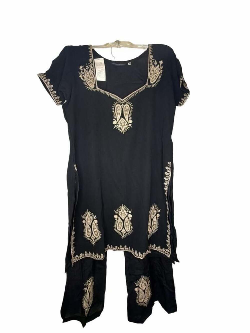 Karma By Karma Kundan Salwar Suit Set Size 42 Black Gold Embroidered